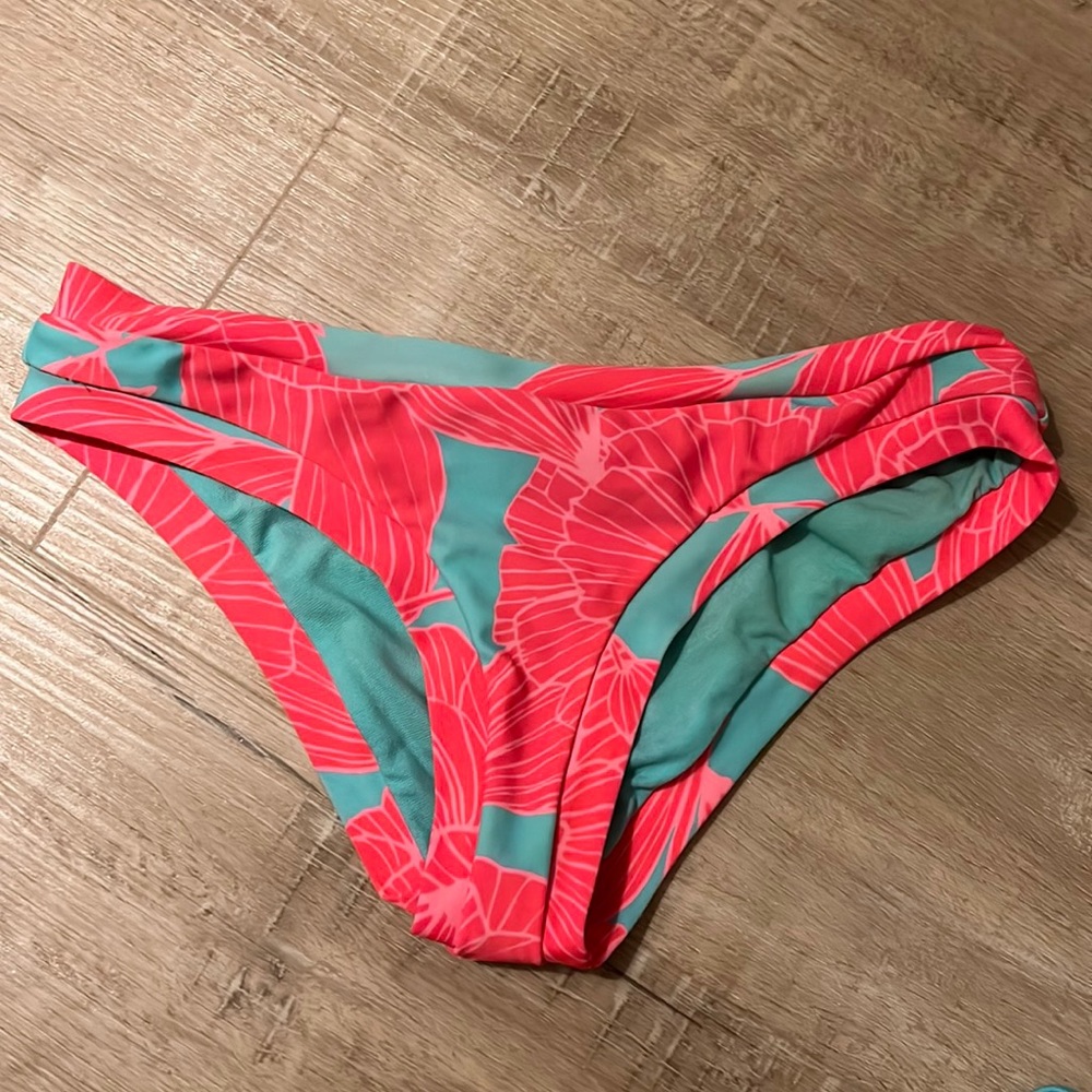 Body Glove Bikini bottoms